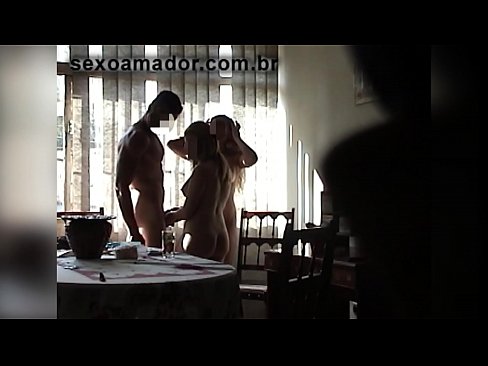 ❤️ Дӯстони ҷинсӣ як марди бузургҷусса ва сегонаро бо ӯ даъват мекунанд ❤ Порнои мақъад дар мо tg.tuberxxx.ru